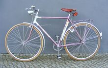 Mifa Modell 202 (1969) Dieses Fahrrad, das bereits von Mifa gebaut wurde, besitzt das Diamant-Rahmendekor.