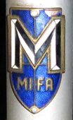 Mifa Emblem 1954 emailliert Messing.JPG