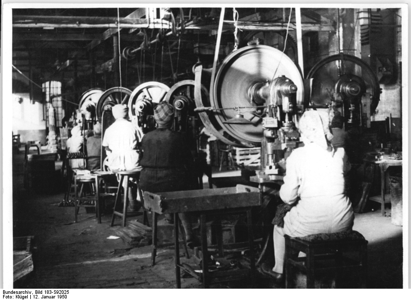 Datei:Bild 183-S92025.jpg