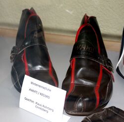 AVANTI Modell Record Zeitraum: 50er/60er Jahre halbhohe, geschlossene Schuhe für das Wintertraining