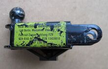 "Fahrrad-Zugvorrichtung FZV", Hersteller: VEB Berliner Baubeschläge, Ø Kugelkopf = 18 mm.