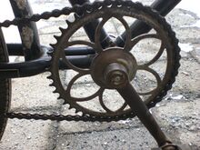 Tretlager, das auch an frühen Möve- und Mifa-Rädern verbaut wurde.