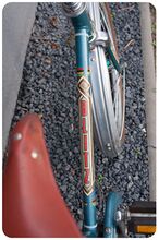 Detail des Rahmendekors (2).