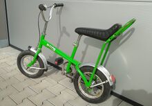 Von den Pedalen abgesehen original erhalten.