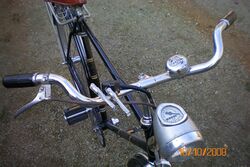 Keine DDR-Teile sind die Pedalen und vrmtl. die Schutzbleche.