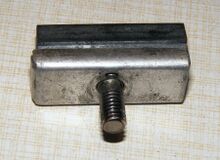 Bremsschuh für Felgenbremsen (Standard) Zeitraum: 1954 bis 1990 Verwendung: alle Modelle mit Felgenbremsen Material: Aluminium Bemerkungen: