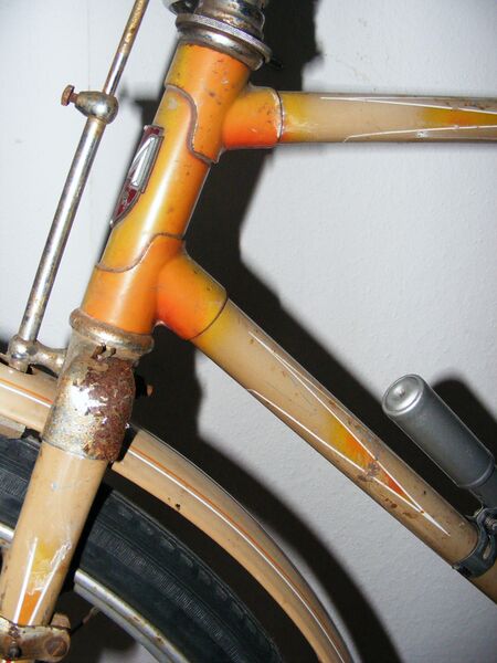 Datei:DetailMifaBeige.JPG