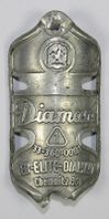 Zeitraum: 1952 Art: Aluminium-Plakette Spezifische Ortsangabe:Chemnitz 30 Bemerkungen: Gütezeichen u. Betriebsnummer als Prägung