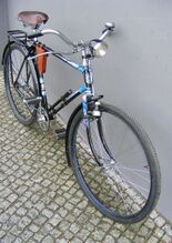 Pedale von WEB (ohne Reflektoren), Beleuchtungskabel stoffummantelt (Replikat).