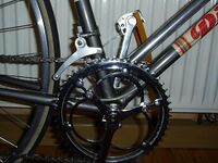 Doppel-Kettenblatt und Umwerfer von Rasant in der letzten Ausführung.