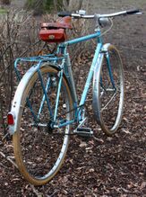 Schutzbleche mit "Nase", BALACO-Rücklicht in der bisher nur für 1956 bekannten Ausführung.