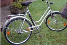 Ein Modell 35 160 von 1980 in Exportausführung. Bemerkenswert ist der Gepäckträger älterer Bauform, wie er für den Binnenmarkt nur bis 1979 verwendet wurde.