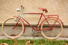 Scheinwerfer und Rücklicht von FEK, Dynamo von BALACO.