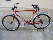 Modell 35 102 von 1982 (B).