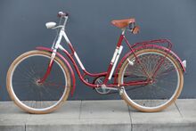 Beim Kleidernetz handelt es sich vermutlich noch um die Erstausstattung.