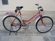 Modell 35 157 von 1982 (B).