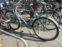 Modell EH in seltener mintgrüner Lackierung