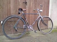 Modell EH um 1960, nachgerüstet sind u.a. Renakschaltung und Gesundheitslenker mit Vorbau.