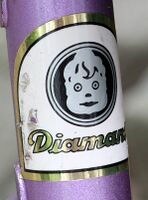 Zeitraum: 1990 bis 199x Art: Chromfolienaufkleber Bemerkungen: Form und Design als Reminiszenz an die letzte Aluminiumplakette