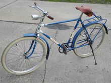 Mit Ausnahme der Bereifung befindet sich dieses Fahrrad im Originalzustand.