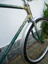 Strahlenkopf des vorstehenden Rades.