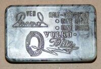 Pinnerol Vulko-Blitz Zeitraum: vrmtl. 70er/80er Jahre Hersteller: VEB Pinnerolwerk Bad Düben Material der Packung: Kunststoff Bemerkungen: