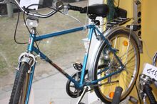 Junior Modell 308 Ein Modell 308 im Schaufenster eines Fahrradladens. Bereifung, Pedale und Sattel ausgetauscht, davon abgesehen original erhalten.