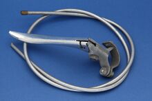 (GR)-Bremshebel (universal) Zeitraum: Verwendung: Zubehör Material: Aluminium; Stahl (verzinkt) Bemerkungen: Schelle für 22mm- und 25mm-Lenker verstellbar