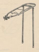 Tourengepäckträger Zeitraum: 195? bis mind. 1965 Verwendung: für Tourenräder, Zubehörteil Hersteller: Kupferring Dichtungswerk Material: Stahl, lackiert Bekannte Farben: schwarz, silber, grau, Kupfer-metallic, Bemerkungen: Klemmbefestigung mit Flügelmutter