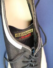 GERMINA Avanti teilweise aus Leder mit Seiten aus luftdurchlässigem Netzgewebe