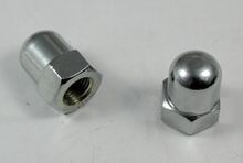 Zeitraum: 19xx bis 1990 Hersteller: ?? Verwendung: Vorderrad Mifa Klappräder, Mifa Modell 257, Mifa Modell 207 Material: Stahl verchromt Bemerkungen: Hutmutter