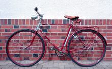 Im Unterschied zum Modell SH14/2, wurde dieses Modell auch 1958 noch mit lackierten Stahlschutzblechen ausgeliefert, deren Form jedoch geändert wurde.