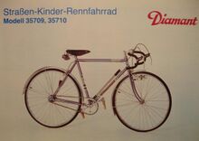 Diese Aufnahme aus der zweiten Hälfte der 1980er Jahre zeigt das Modell 35 709 in der letzten Ausführung (mit Chromfolienaufklebern).