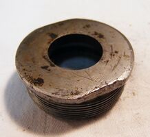 Linke Lagerschale mit planer Oberfläche, verbaut bis etwa Ende der 60er Jahre.