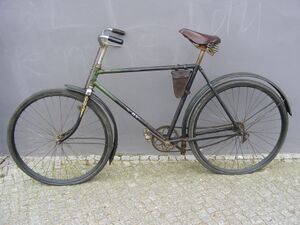 Möve Modell 184 im Fundzustand. Torpedo-Nabe von 1945, Baujahr des Rades etwa 1947/1948.