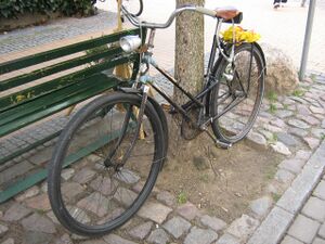 Dieses im Alltag genutzte Modell 45 (Baujahr ca. 1953) besitzt noch eine Strahlenkopflackierung.