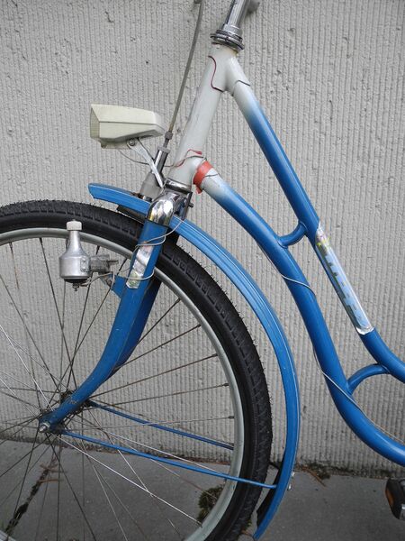 Datei:MIFA Modell 159 blau2.JPG