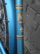 Dekor des Sitzrohrs.