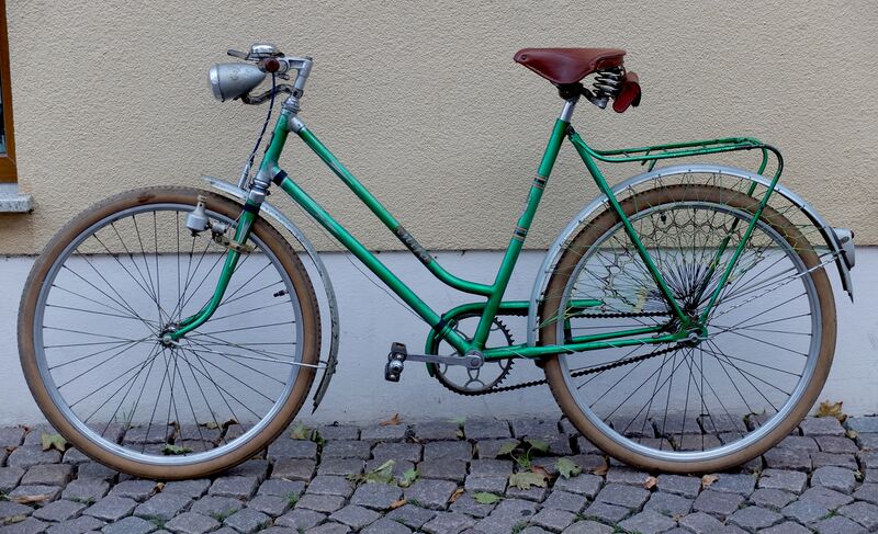 Datei:Mifa Modell 10b lasurgrün 1956 Bild2.JPG