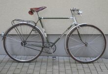 Mifa Modell 201 (1969) Zu Beginn der Produktion wurde zunächst das damals übliche Mifa-Dekor auch an den Sporträdern verwendet, wie dieses Exemplar zeigt.