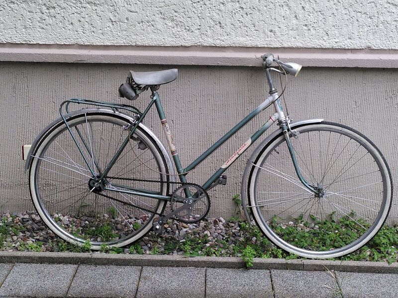 Datei:Mifa Modell 252 von 1971 grün Bild1.jpg