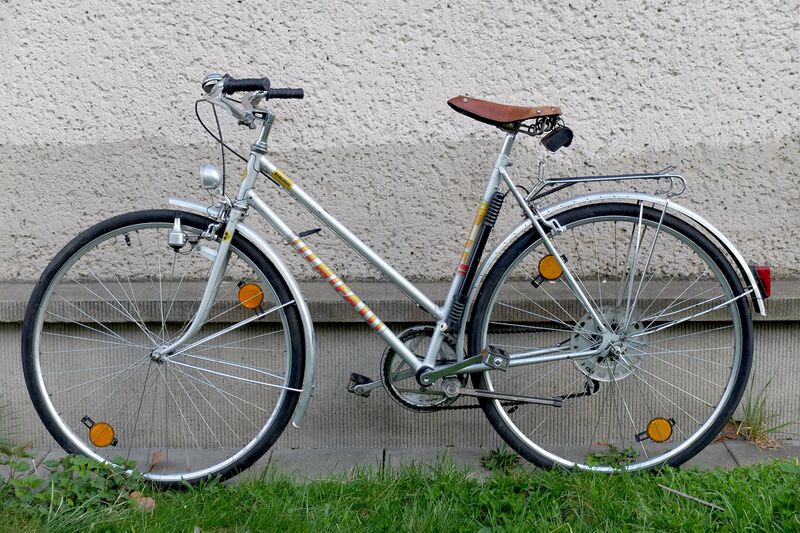 Datei:Mifa Modell 254 von 1987 Bild3.JPG