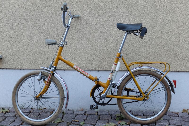 Datei:Mifa Modell 901 von 1975 saharabraun Bild2.JPG