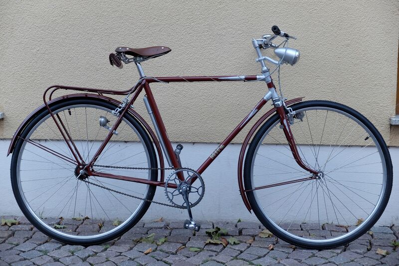 Datei:Mifa Modell SH14.2 von 1957 restauriert.JPG