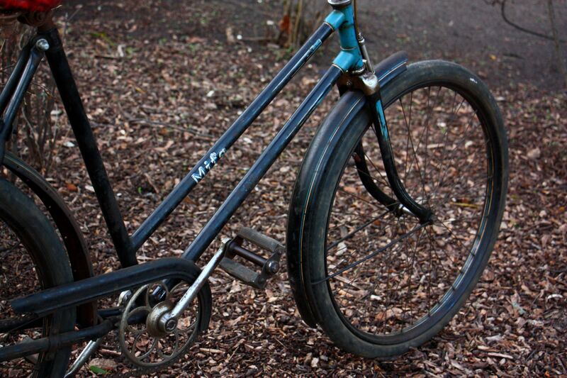 Datei:Mifa Modell S 10 von 1953 C.JPG