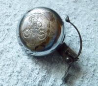 Zeitraum: ?? Hersteller: ?? Verbaut an: Rennrädern Deckel: Stahl, verchromt Unterteil: Stahl verzinkt? Bemerkungen: