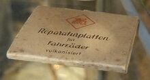 Rola Reparaturplatten für Fahrräder Zeitraum: 1950er/1960er Jahre Hersteller: Laupichler Material der Packung: Pappe Bemerkungen:
