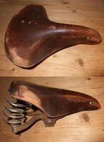 Tourensattel für Herren vom LLM, verchromtes Gestell