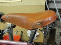 Möve-Sportradsattel, Anfang der 1970er Jahre, ohne Plakette.