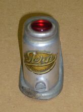 Stern-Kontrolllampe Zeitraum: 195x bis 195x Verwendung: Zubehör Material: Stahlblech, Aluminium, Glas Bemerkungen: zur Montage an der Lenkerspindel